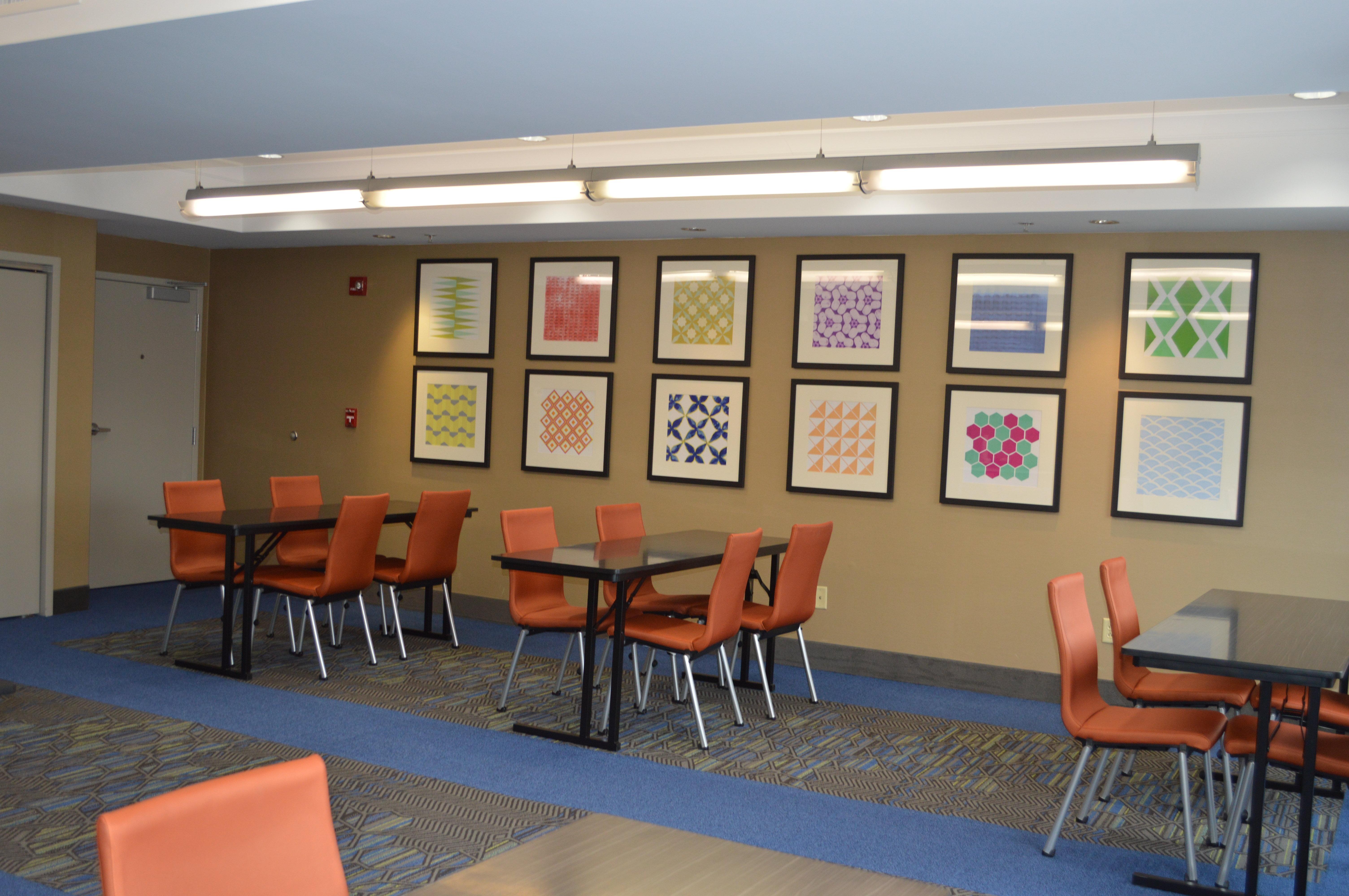 Holiday Inn Express Hotel & Suites Binghamton University-Vestal By Ihg מראה חיצוני תמונה